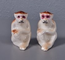 Monkey salt & pepper shakers