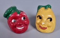 Apple and Pear faces salt & pepper shakers