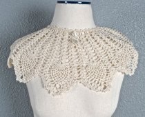 Crochet collar