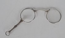 Lorgnette with silver frame