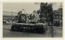 Kiwanis float, Fiesta de las Rosas