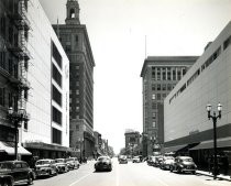 Intersection of First and Santa Clara, looking South