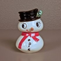 Snowman salt & pepper shakers