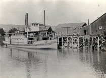 Steamer Zinfandel, owned by C. C. Carpee Company