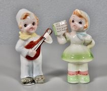 Musical children salt & pepper shakers