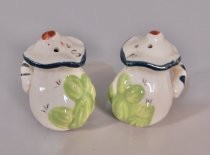 Pitchers salt & pepper shakers