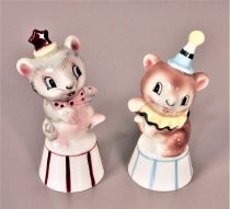 Circus bears salt & pepper shakers