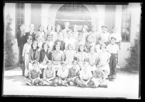 "S. C. Fremont Grammar" class portrait