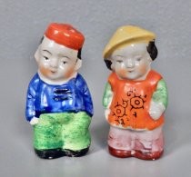 Chinese figurines salt & pepper shakers