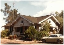 Metzger Ranch Craftsman-style house