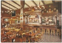 Garden City Hofbrau bar