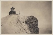 Early wireless radio antenna, Mount Hood, Oregon, 1919