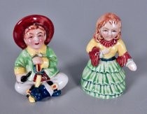 Salt & pepper shakers