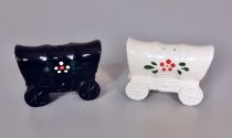 Covered wagons salt & pepper shakers