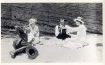 Harold Elliott at beach picnic