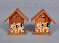 House shaped salt & pepper shakers