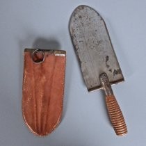 U.S. Army spade