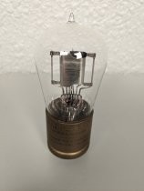 Radiotron Model UV-200 triode detector