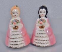 Ladies salt & pepper shakers