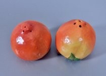 Oranges salt & pepper shakers