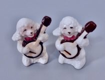 Sheep playing banjos salt & pepper shakers