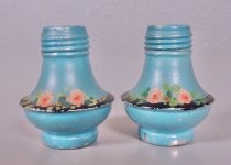 Roses salt & pepper shakers