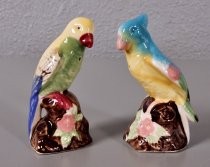 Parrot & cockatoo salt & pepper shakers