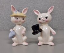 Rabbits salt & pepper shakers