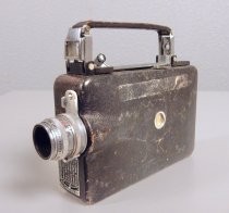 Cine-Kodak Magazine 16 Camera