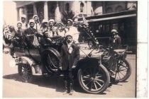 Holy Family Church Parade, members of the Torino family