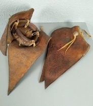 Pair of stirrup covers