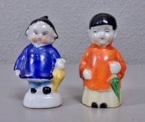 Chinese children salt & pepper shakers