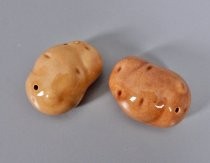 Potatoes salt & pepper shakers