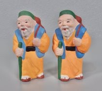 Chinese men salt & pepper shakers