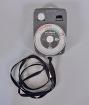 CdS Multibeam electronic light meter