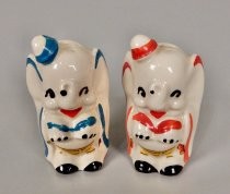 Dumbos salt & pepper shakers