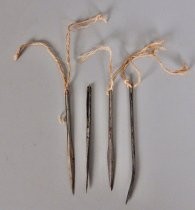 Sack sewing needles