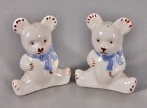 Bears with blue bows salt & pepper shakers