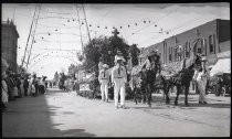 1910 Carnival of Roses