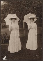 Camellia Blanche Marsh and Ione Welch with parasols