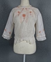 Blouse with embroidery