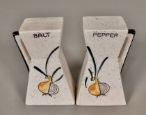 Onions salt & pepper shakers