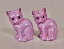 Purple cats salt & pepper shakers