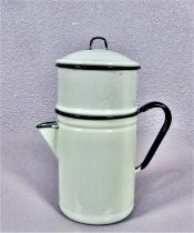 Drip style coffee maker