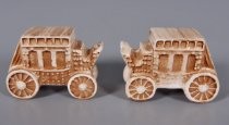 Stagecoaches salt & pepper shakers