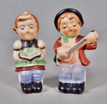 Musical children salt & pepper shakers