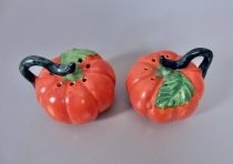 Pumpkins salt & pepper shakers