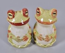 Frogs salt & pepper shakers