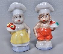 Cooks salt & pepper shakers