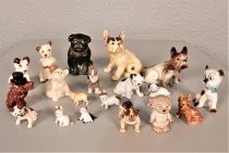 Dog figurines